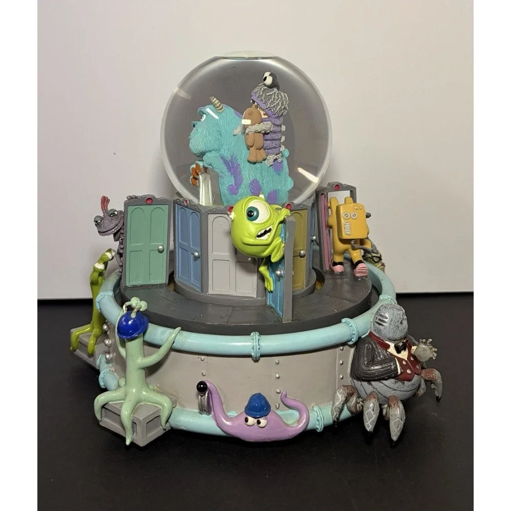Monsters Inc. Snow Globe Large Music Box Disney Store Exclusive 2002 RARE WORKS